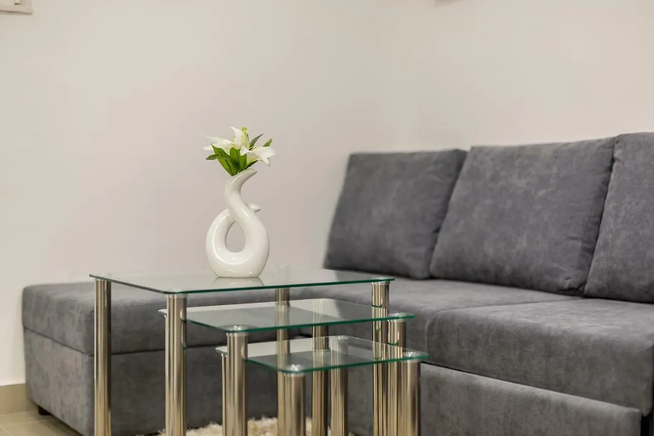 Studio Apartment Nikol Split 0*,